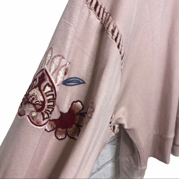 Harper Heritage Francesca’s Floral Embroidered Top Pink Size Small TN245-Z00 - Picture 3 of 6